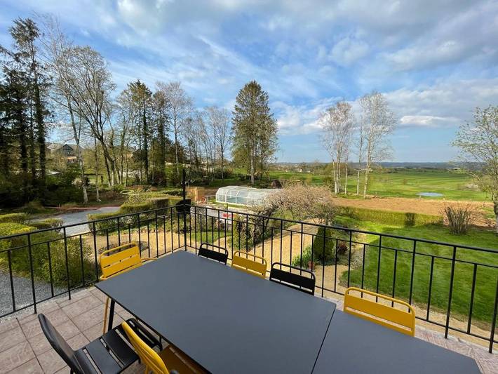 Villa pour 14 personnes, avec vue ainsi que piscine et jardin dans les Ardennes - 4