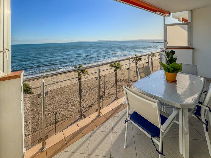 Apartamento entero, Apartamento de vacaciones para 6 personas con terraza in Platja de Sant Margarida (Roses), Roses