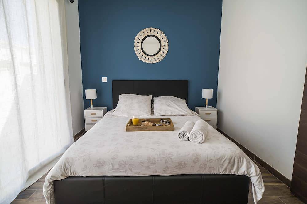 Villa con piscina cerca de la playa, mar y montaña. in Borgo, Región de Bastia