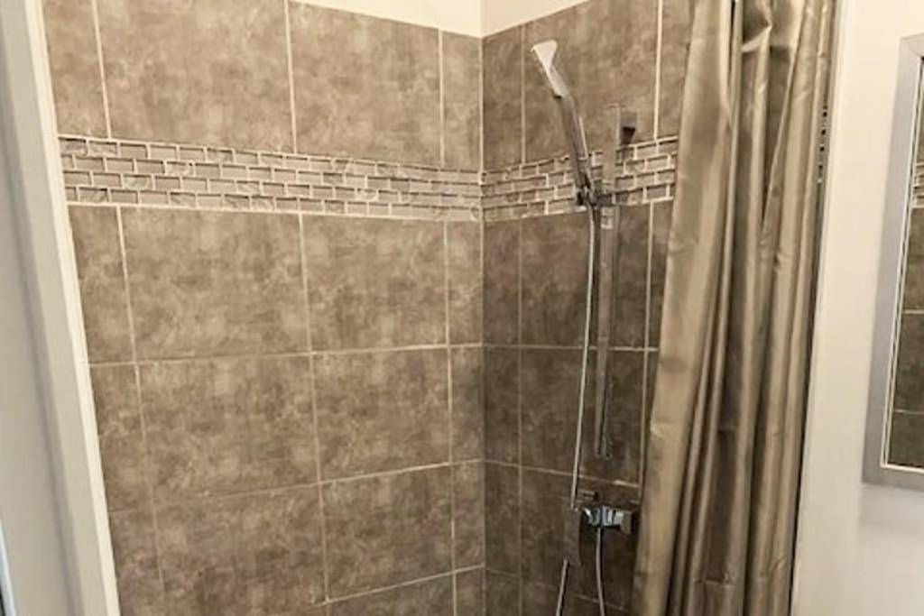 Appartement entier, One-Bedroom Apartment in Caudry, Département Nord