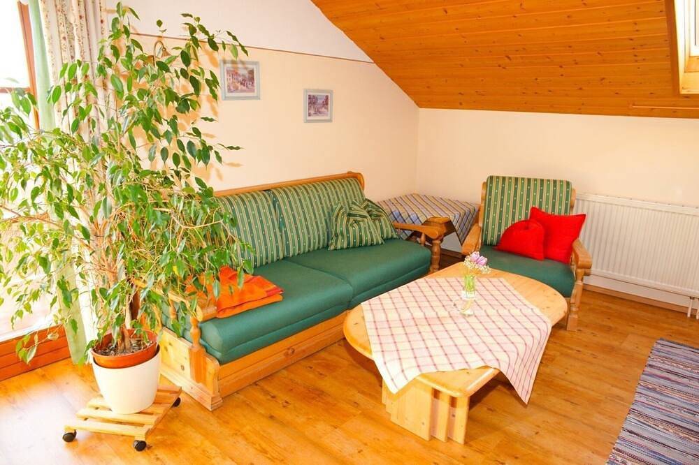 Ganze Wohnung, Ferienwohnung/App. für 5 Gäste mit 75m² in Böbing in Böbing, Romantische Straße