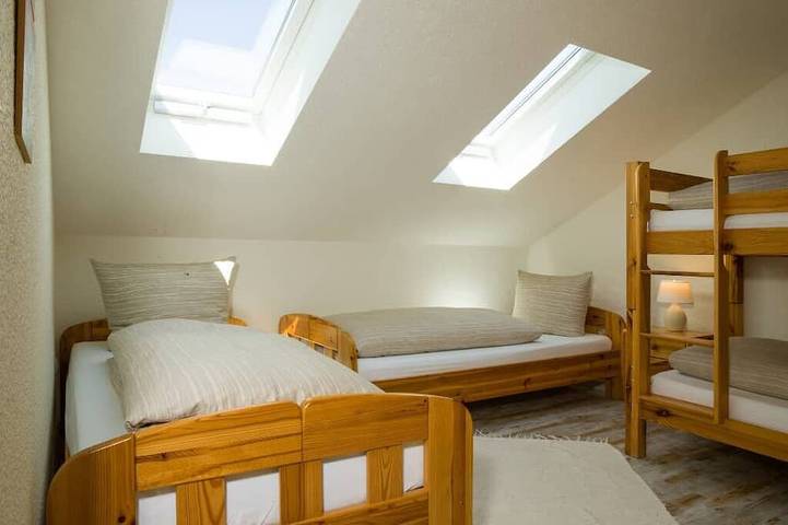 Ferienwohnung für 5 Personen, mit Balkon und Garten sowie Pool in Sonnen - 3