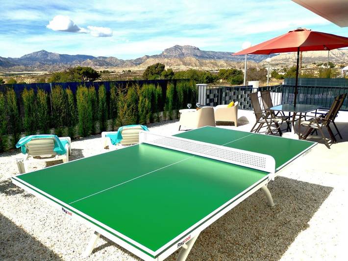 Maison de vacances pour 4 personnes, avec Terrasse et Jardin ainsi que Bassin pour enfant et Piscine