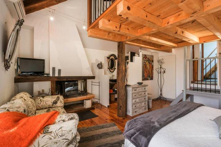 Maison d’hôte pour 8 personnes, avec jacuzzi et jardin, adapté aux familles dans l' Ariège - 4