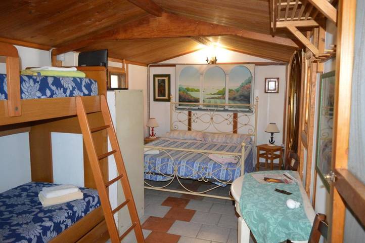 Gîte pour 2 personnes, avec jardin, animaux acceptés dans Stromboli - 3