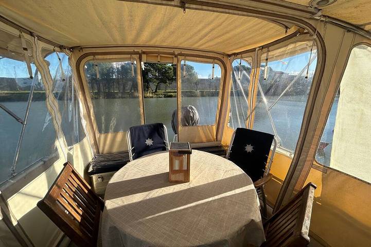 Hausboot für 4 Personen, mit Terrasse in der Camargue