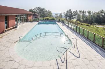 Location De Vacances pour 6 Personnes dans Signy-l'Abbaye, Grand Est, Photo 2