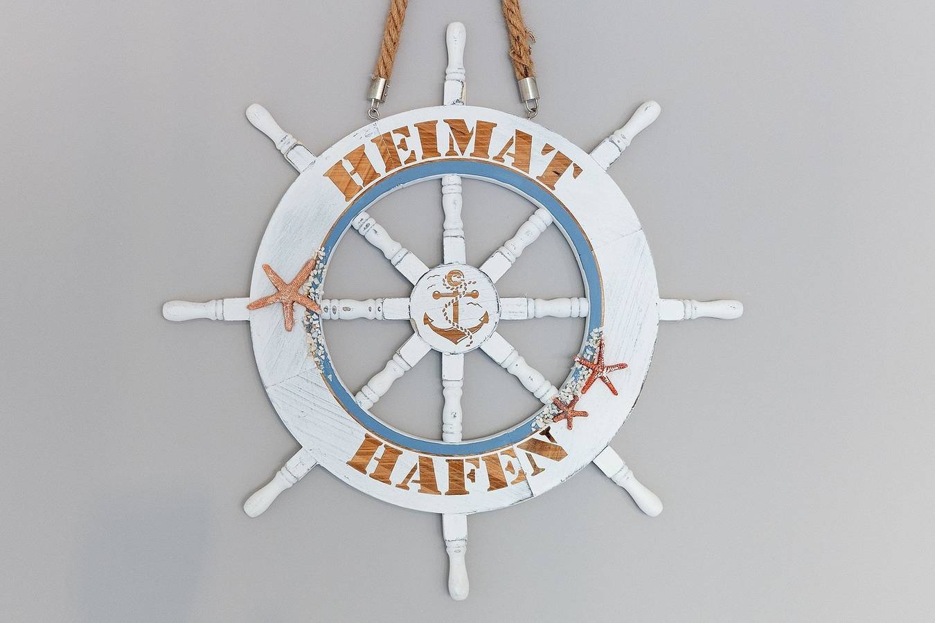 Ganze Ferienwohnung, Haus Schwanensee Maritimes Ferienappartement am Plöner See in Bosau, Ostholstein