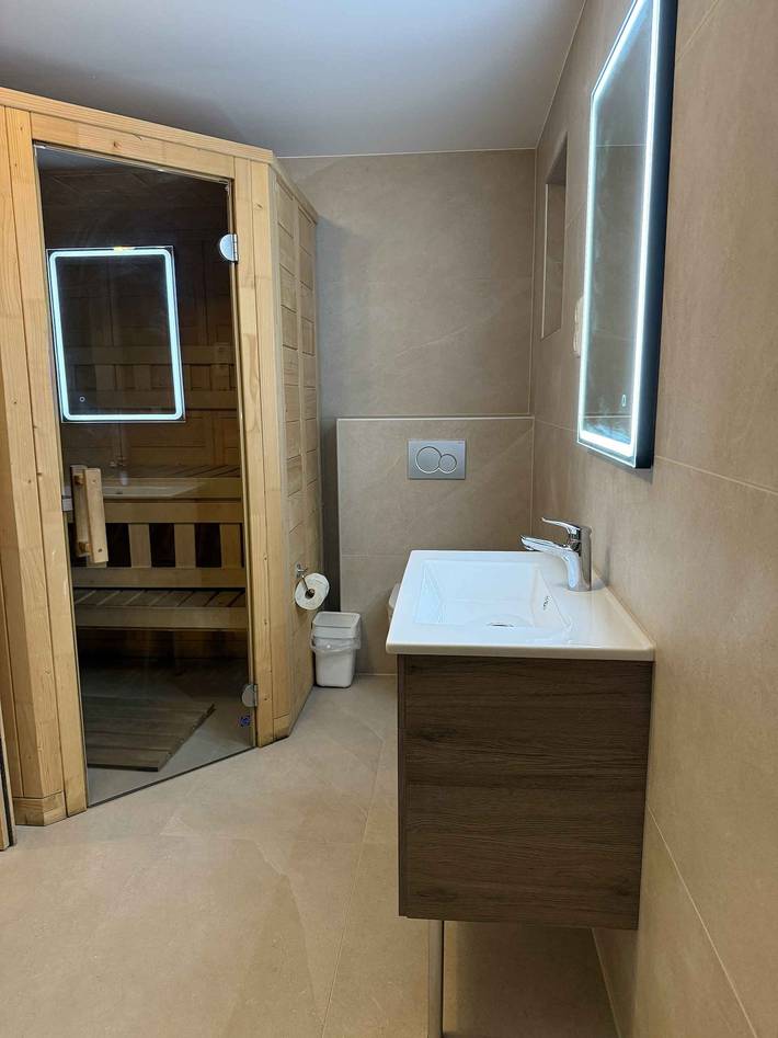 Vakantiehuis voor 20 personen, with tuin and balkon as well as sauna, met huisdier - 1