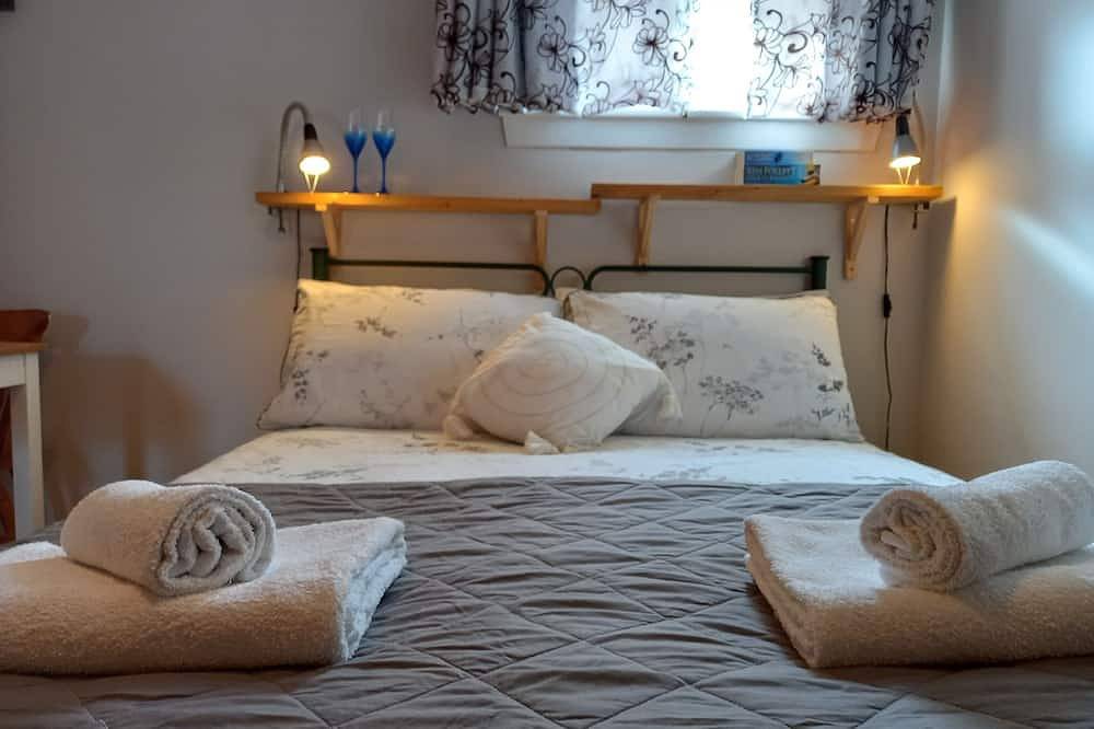 Bright apartment in Charming Newhaven, Leith in Leith, Edimburgo