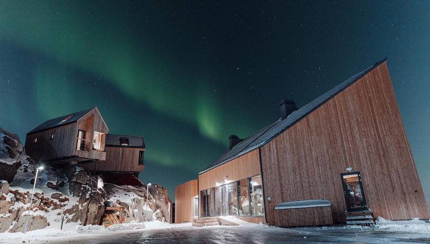 Chalet für 4 Personen, mit Balkon und Whirlpool sowie Sauna und Pool auf den Lofoten - 2