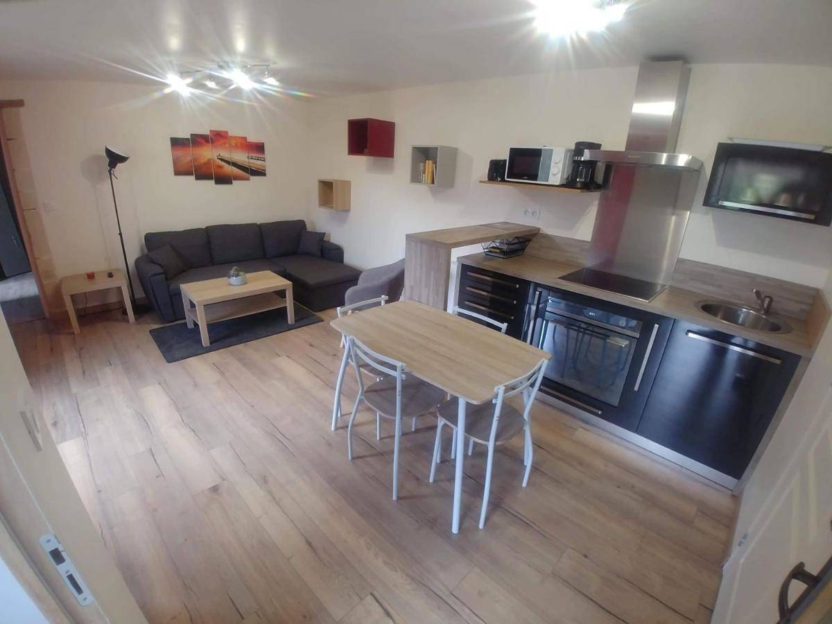 Appartement entier, Apartment in Langrune-sur-Mer, Région de Caen