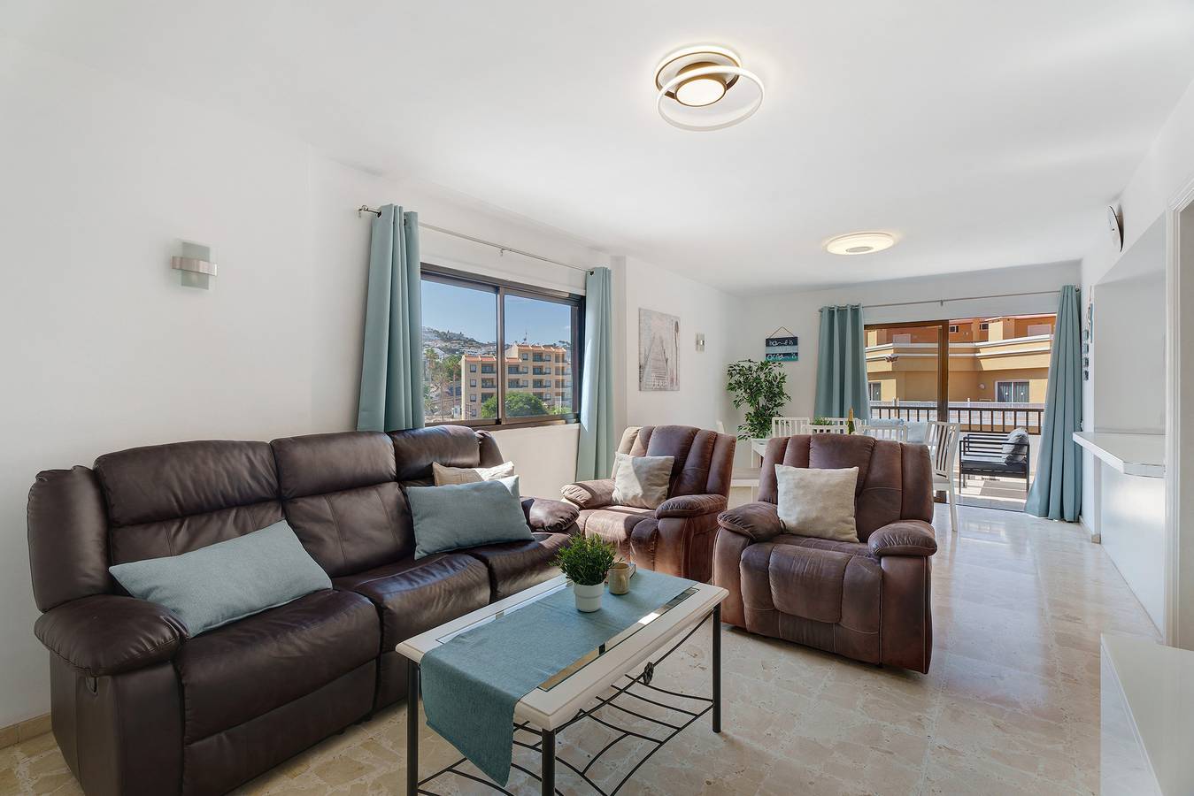 Vacation Home "3 Bedrooms with Views" with Shared Pool & Wi-Fi in Playa Puerto Colón, Adeje