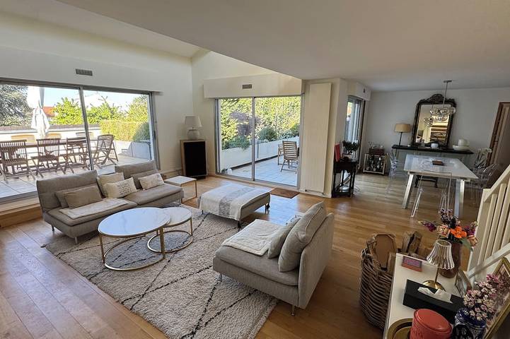 Gîte pour 8 personnes à Garches