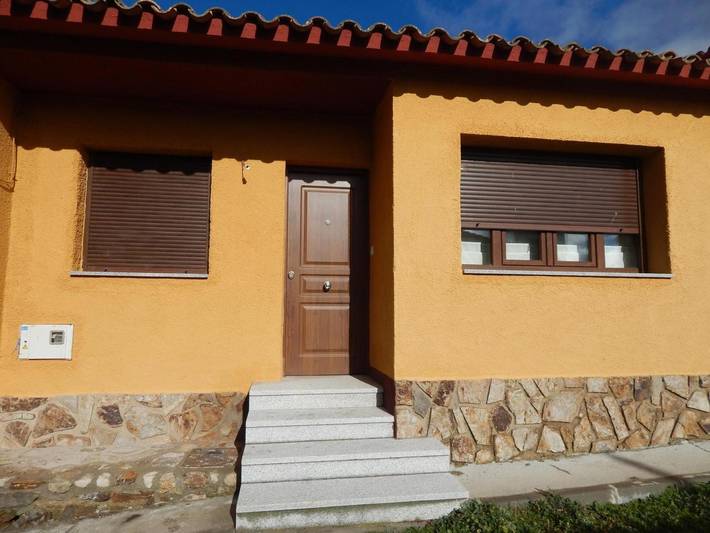 Landhaus 'Casa Rural Grajos I' mit Garten, in der Sierra de Gredos (Ávila) in San Juan del Olmo, Ávila und Umgebung