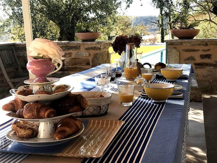 Chambre d’hôte pour 6 personnes avec jardin in Lasseube, Béarn