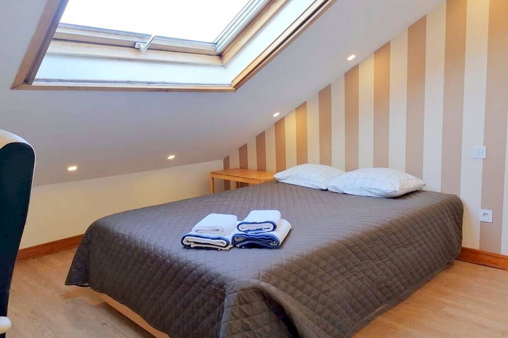 Cq12 ❤️ Cozy Room with Double Bed | Weekly Cleaning in Coimbra, Coimbra District