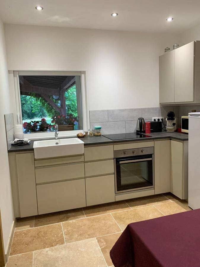 Location de vacances pour 4 personnes, avec terrasse et jardin, animaux acceptés à Sainte-Sabine-Born - 3