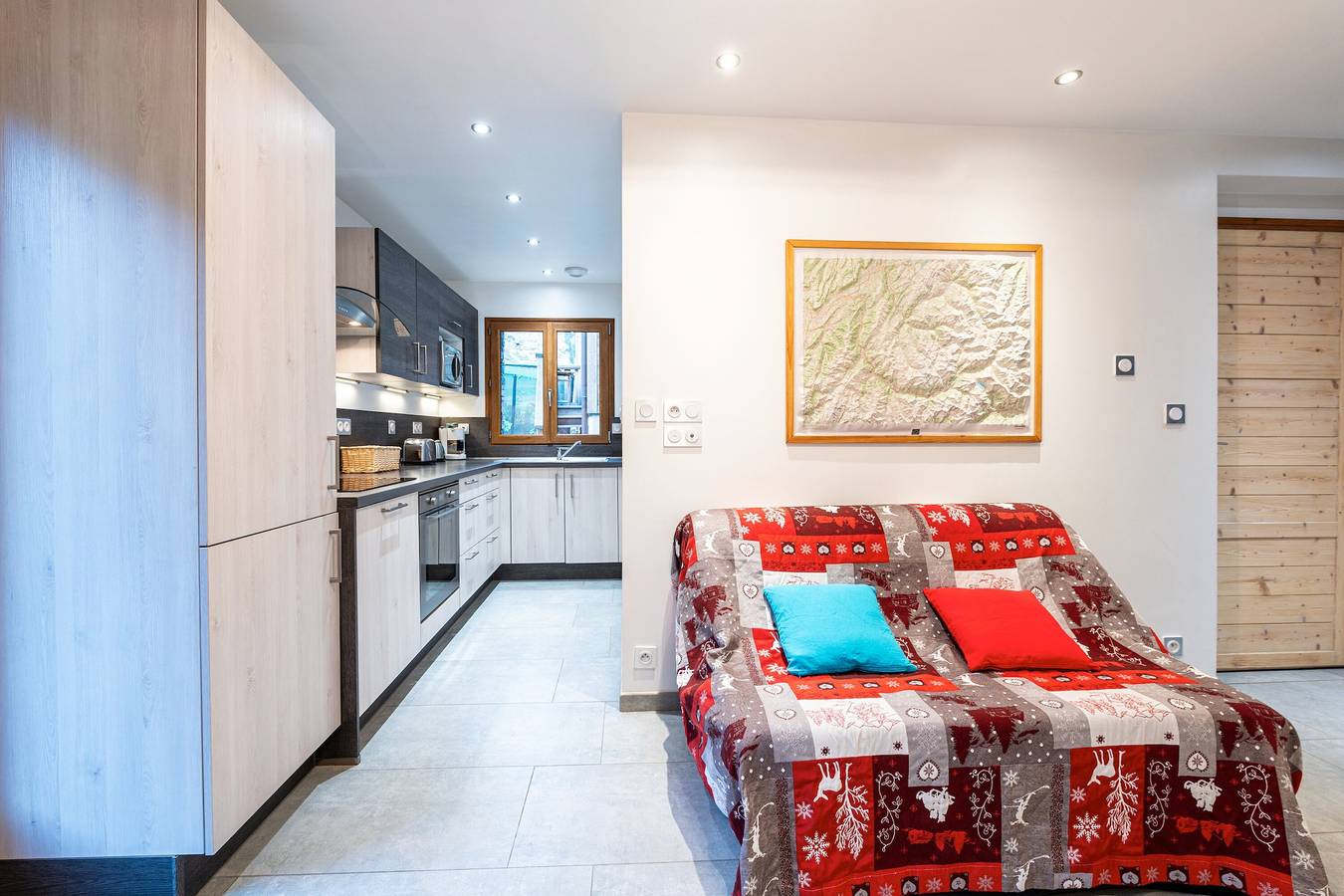 Apartamento entero, Apartamento 'Appartement - Lanslevillard' con terraza privada y Wi-Fi in Lanslevillard, Región de Saint-Jean-de-Maurienne