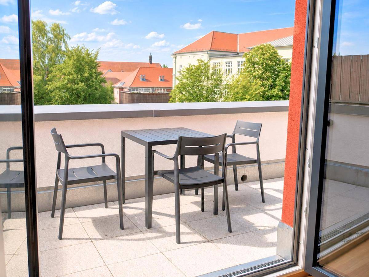 Ganze Wohnung, Fynbos City Penthouse, Dachterrasse, Design-Küche, Parkplatz in Straubing, Ostbayern