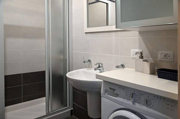 Ganze Wohnung, The essence apartments in Malcesine, Gardasee-Berge