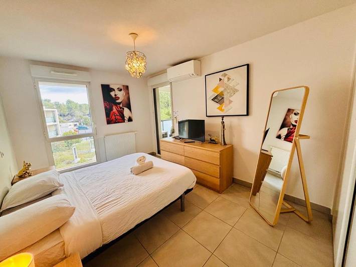 Gîte pour 4 personnes, avec terrasse et vue à Le Crès - 4