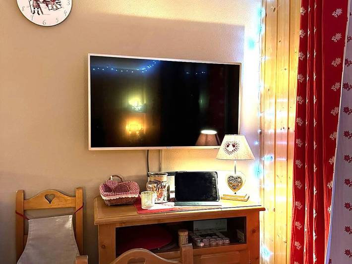 Chalet renovado para 6 pers con Wifi y aparcamiento gratis en La Joue du Loup in La Joue du Loup, Dévoluy (comuna)