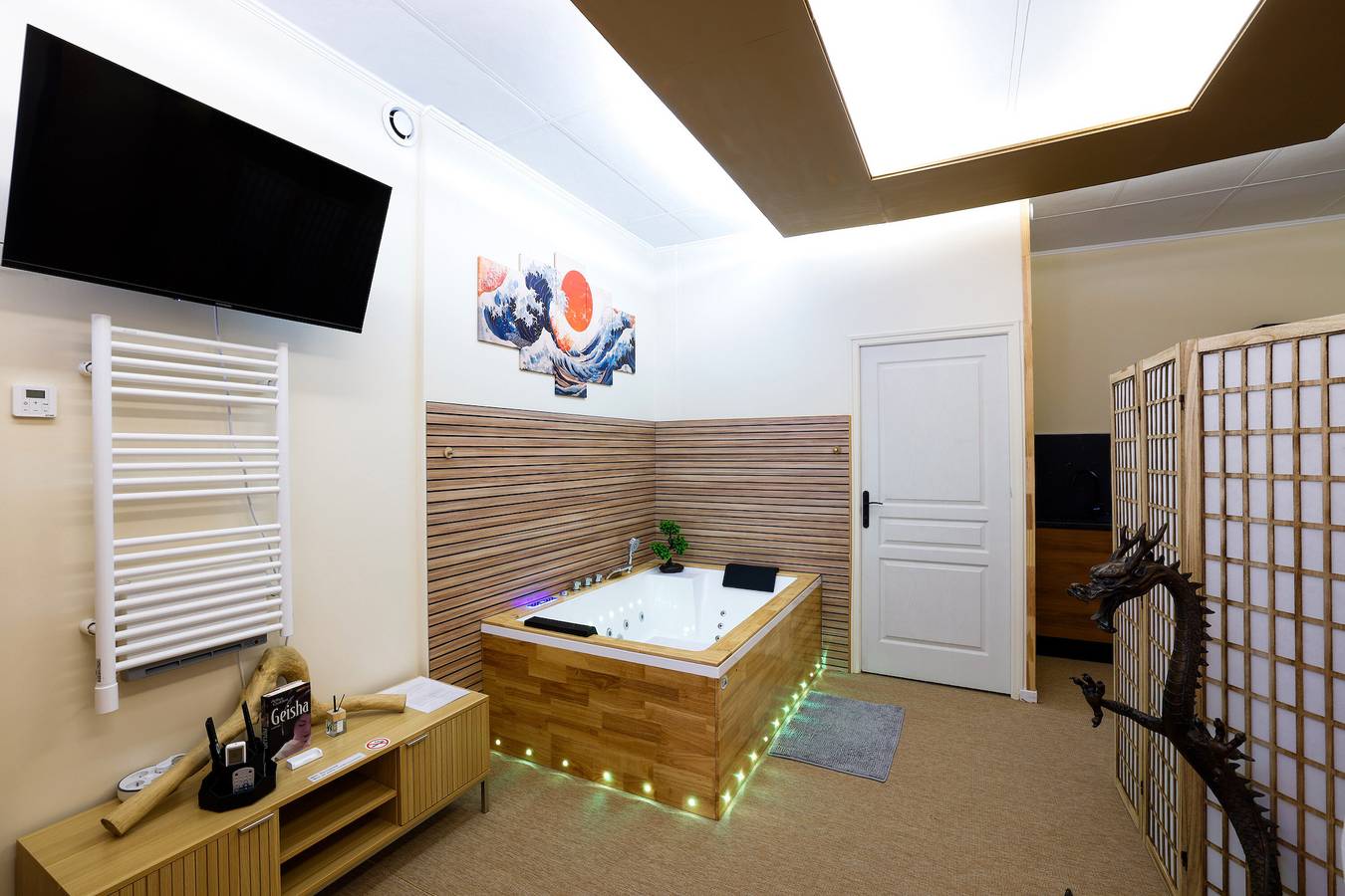 Apartamento entero, Love Room Zen – Paréntesis Romántico y Relajación Absoluta in Pontivy, Pontivy region