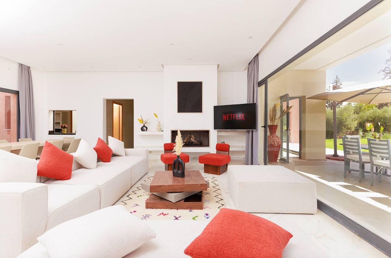 Villa Rosea, exceptional place with 2 pools in Tahannaout, Province Al Haouz