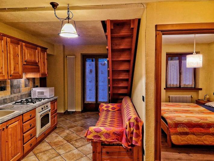 Gîte pour 4 personnes, avec vue et balcon dans Antagnod - 2
