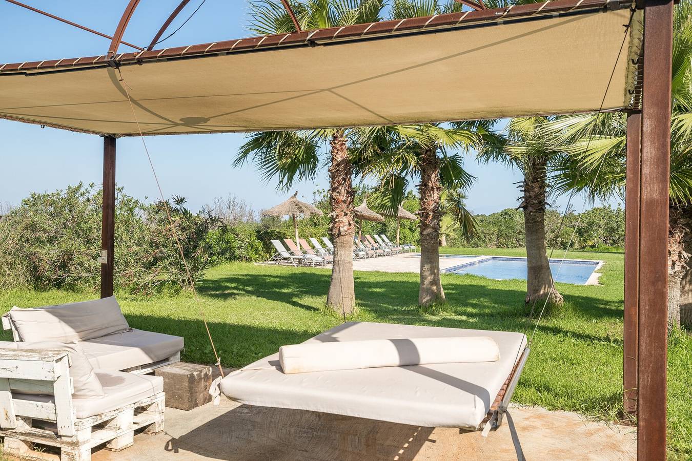 Ferienhaus Finca Na Blanca mit Meerblick, Pool, Wlan, Terrassen und Garten in Petra (Mallorca), Mallorca Inselmitte