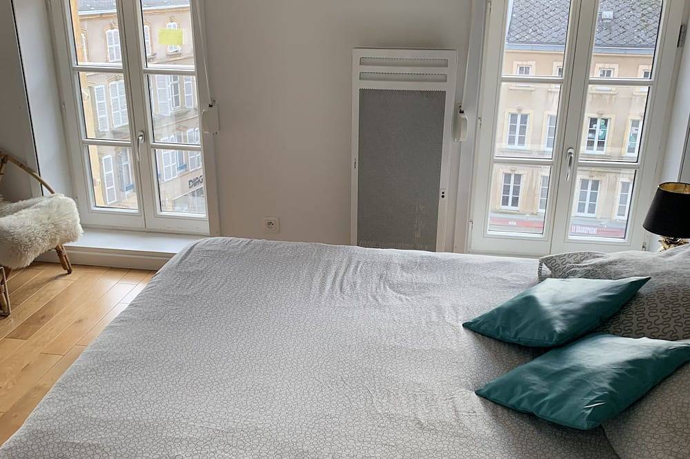 Entire apartment, Duplex Coeur de Ville Proche Cathédrale in Metz, Metz-Campagne