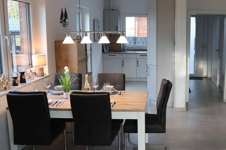 Ferienhaus für 4 Personen, mit Garten und Terrasse in Dornum (Stadt)