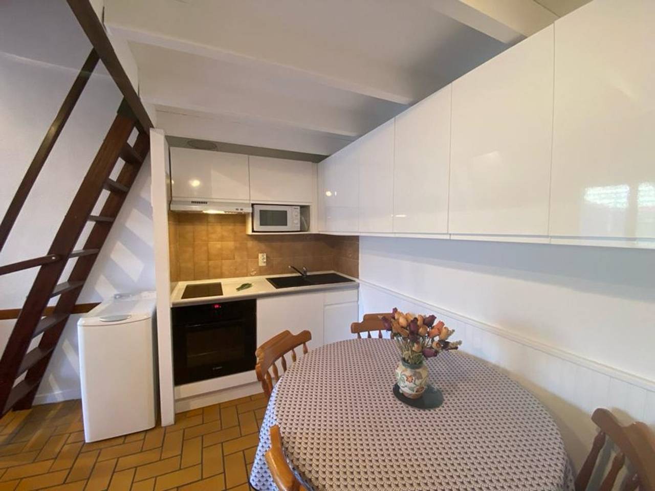 Villa patio cosy à Capbreton, proche port et centre, avec grande terrasse et parking privé in Capbreton, Côte d’Argent