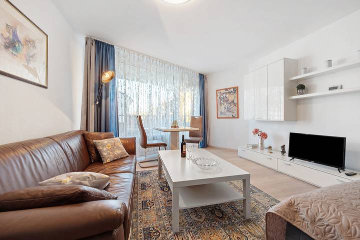 Ferienwohnung für 2 Personen, mit Balkon und Sauna in Ueberlinger see