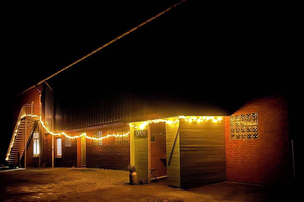 Ganze Wohnung, “Charmante Ferienwohnung auf dem Bauernhof. Ideal für Familien und Haustiere in Sankt Annen, Halbinsel Eiderstedt