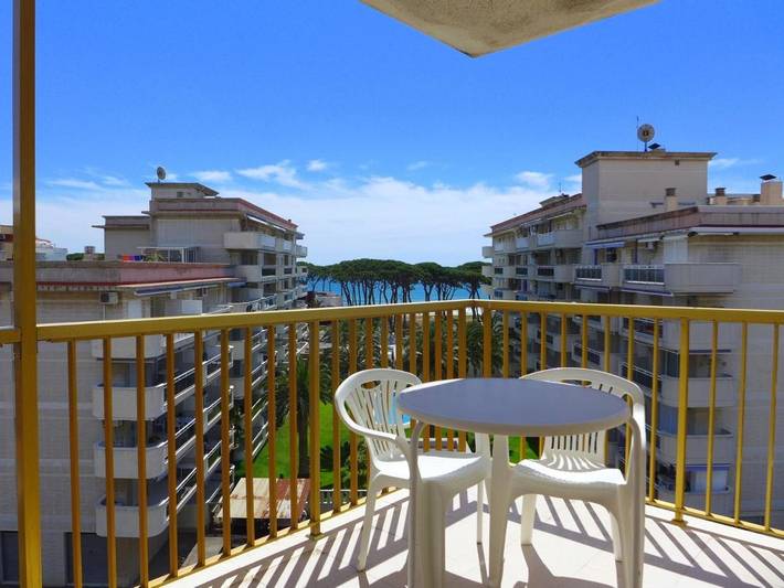 Apartamento de vacaciones para 6 personas, con vistas y terraza - 1