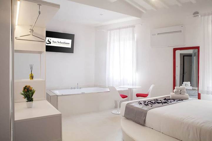Entire apartment, Colle di Val d'Elsa - Siena - Apt White - D in Colle di Val d'Elsa, Siena Province