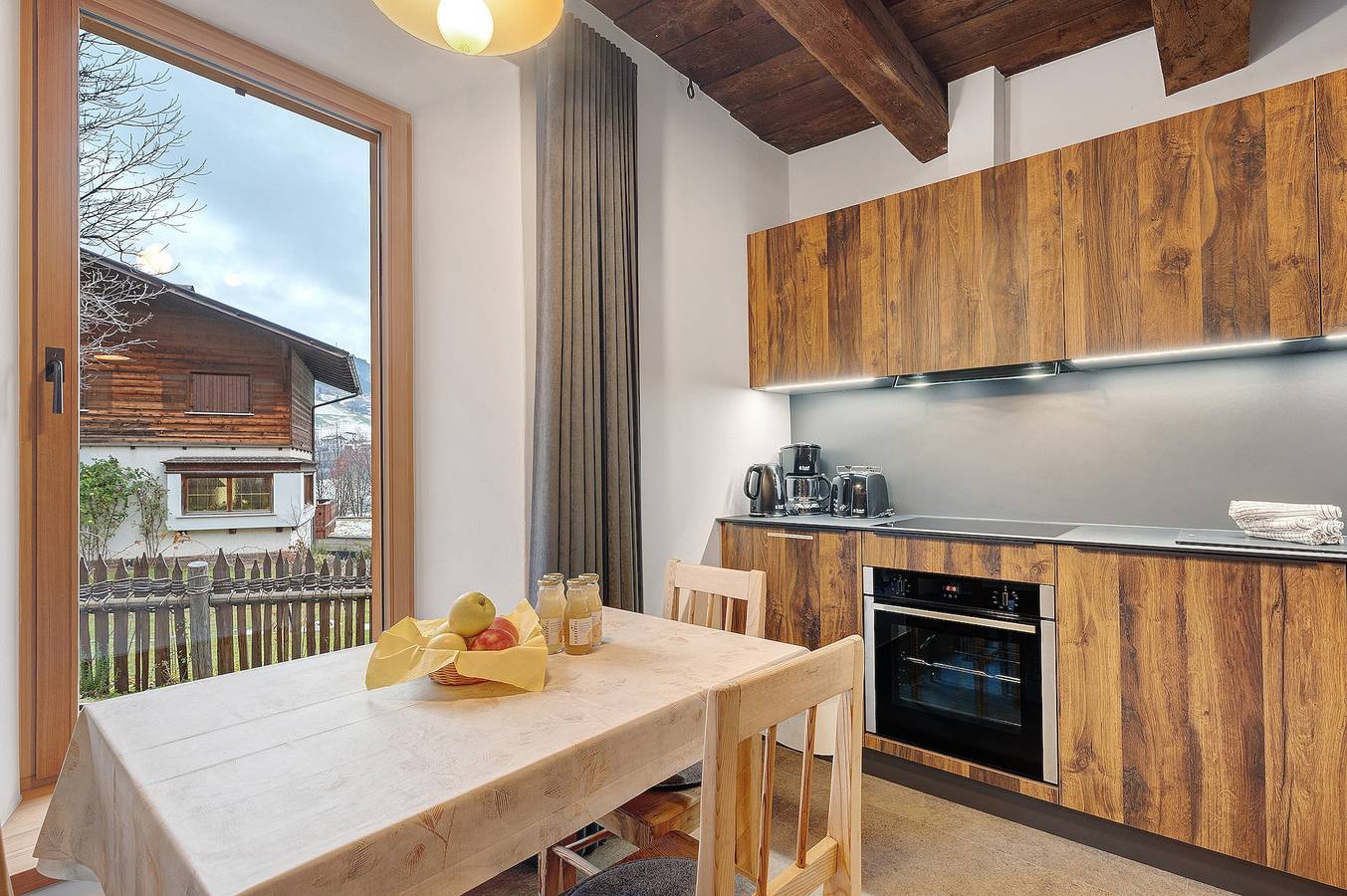 Entire apartment, Apartment 'Alpin Chalet Samer Berghütte' with Mountain View, Private Garden and Wi-Fi in Sarnthein, Sarnvalley