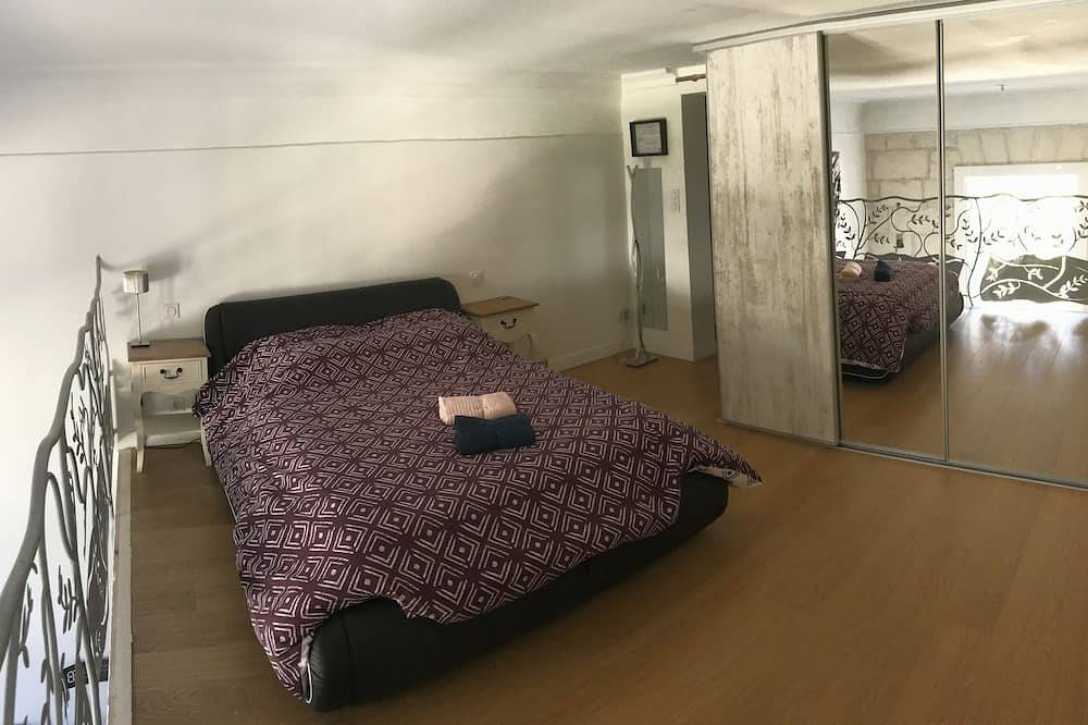 Ganze Wohnung, Charming apartment in the escutcheon in Montpellier, Mittelmeerküste (Frankreich)