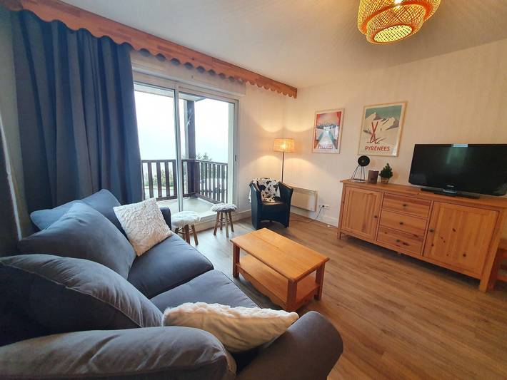 Gîte pour 8 personnes, avec piscine et balcon/terrasse à Peyragudes