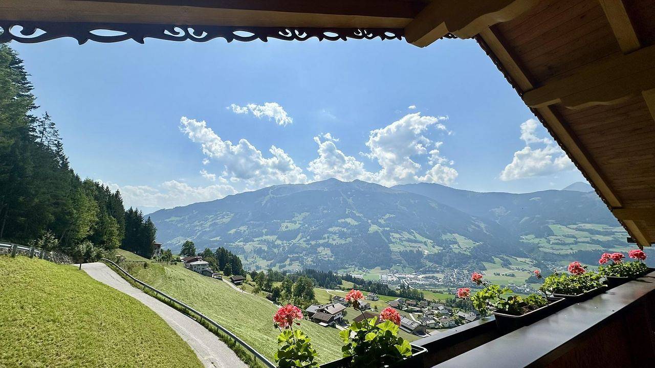 Ganze Ferienwohnung, Ferienwohnung für 4 Personen (90 m²) in Stummerberg in Stummerberg, Ski-Optimal Hochzillertal