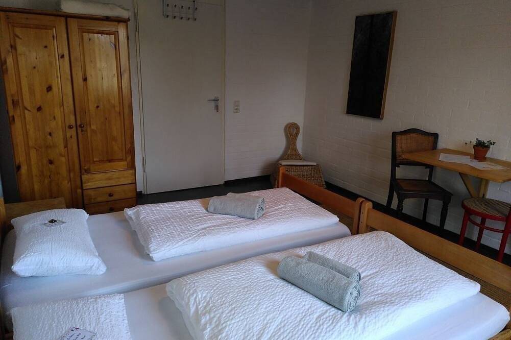 Ganze Wohnung, Doppelzimmer für 2 Gäste mit 14m² in Gomadingen in Gomadingen, Neckar-Alb