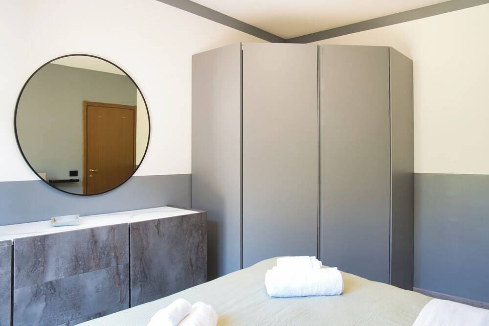Ganze Wohnung, Il Giardino sul Lago – Pool Residence in Garlate, Comer See