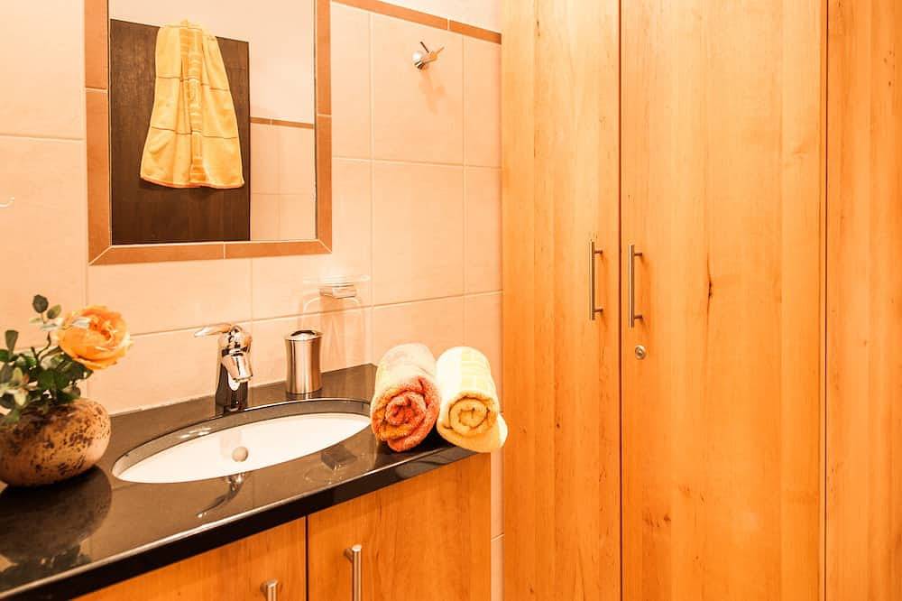 Ganze Wohnung, Moderne, lichtdurchflutete Räume. Im Sommer kostenlose Nutzung der Bergbahnen, in Fischen, Bayerisch Schwaben