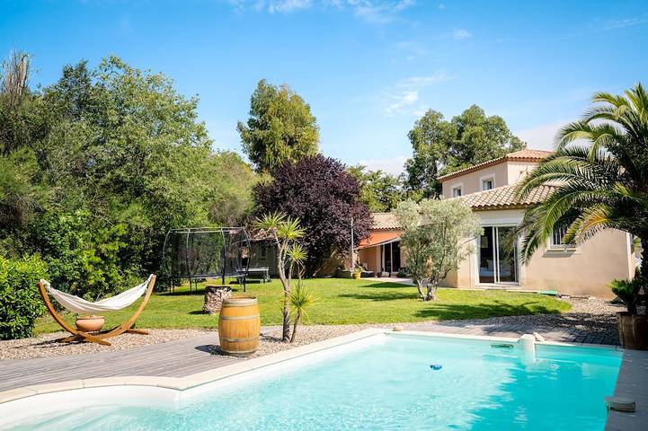 Villa pour 8 personnes, avec terrasse et jardin à Béziers