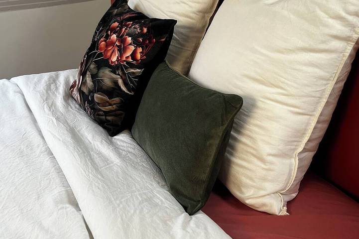 Gîte pour 2 personnes, avec jardin ainsi que terrasse et jacuzzi à Scaër - 2