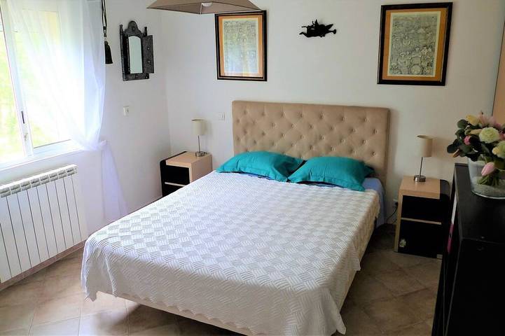 Villa **** 105 m²  3 ch au pied des Cévennes entre Mer 50km et Montagne 5 km in Laroque (Hérault), Région de Lodève