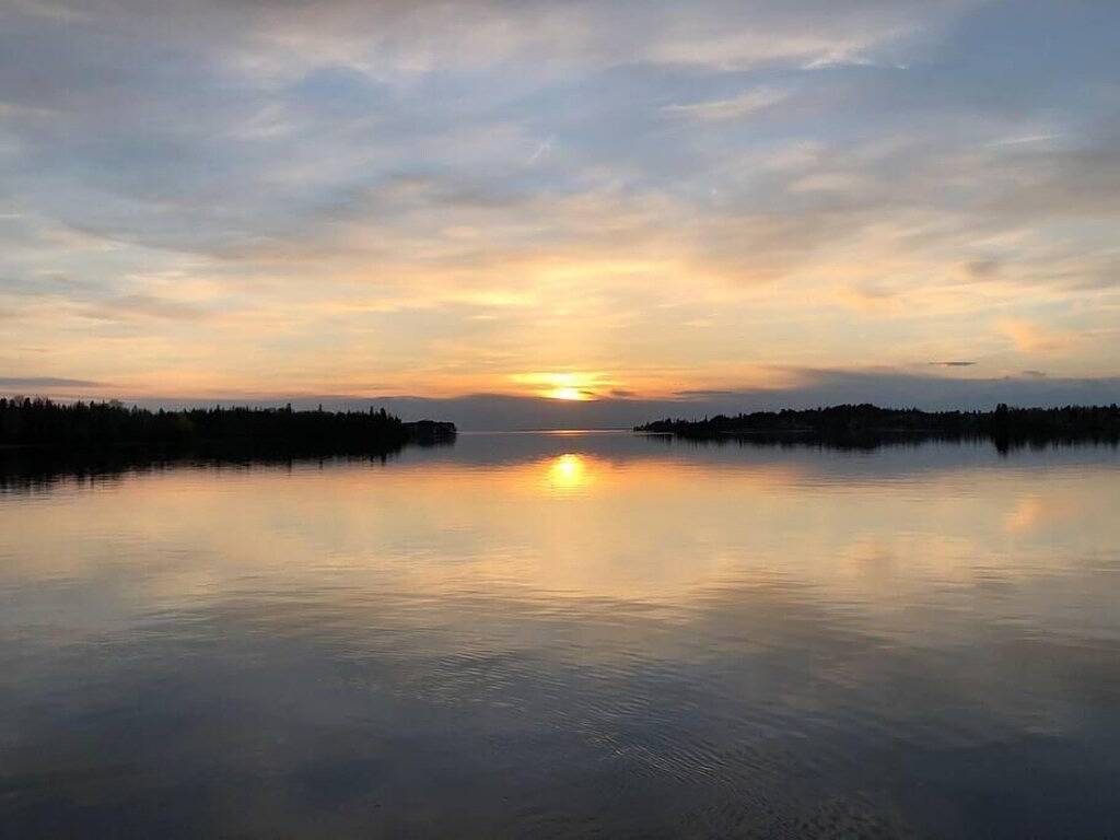 Chalet avec spa au bord du Lac-Saint-Jean #306268 in Saguenay–Lac-Saint-Jean