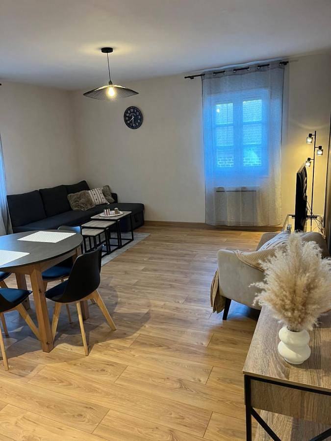 Gîte pour 3 personnes, avec terrasse à Saint-Front - 2